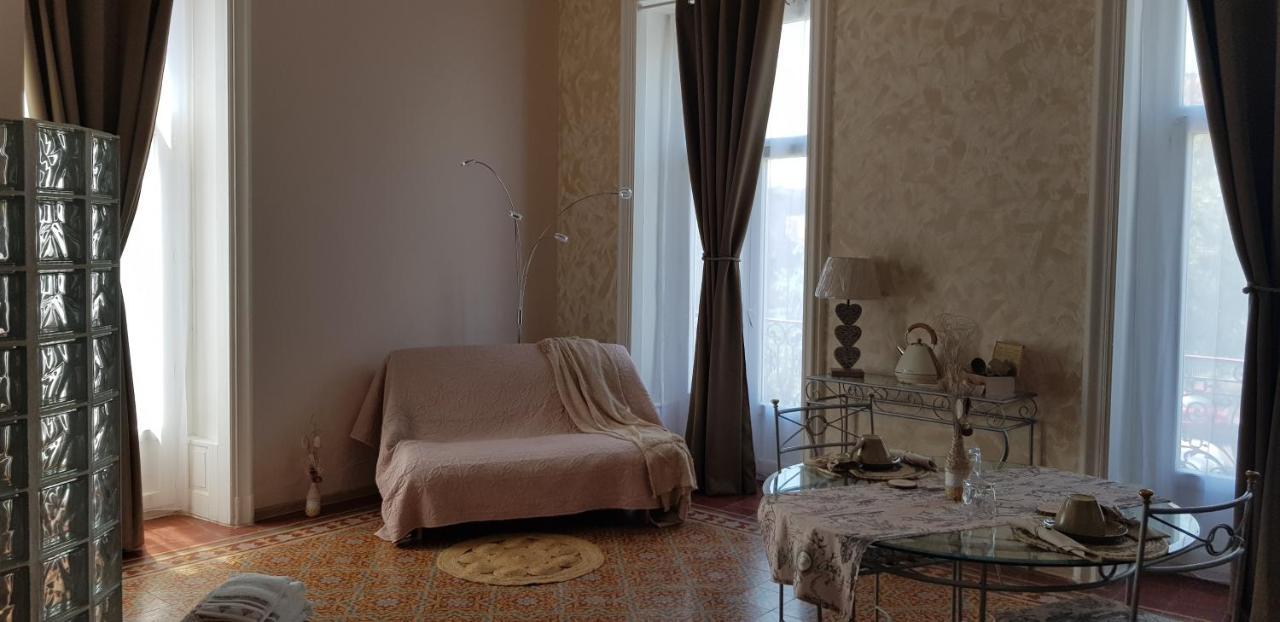 Chez Dedou Et Madou Bed & Breakfast Florensac Ngoại thất bức ảnh